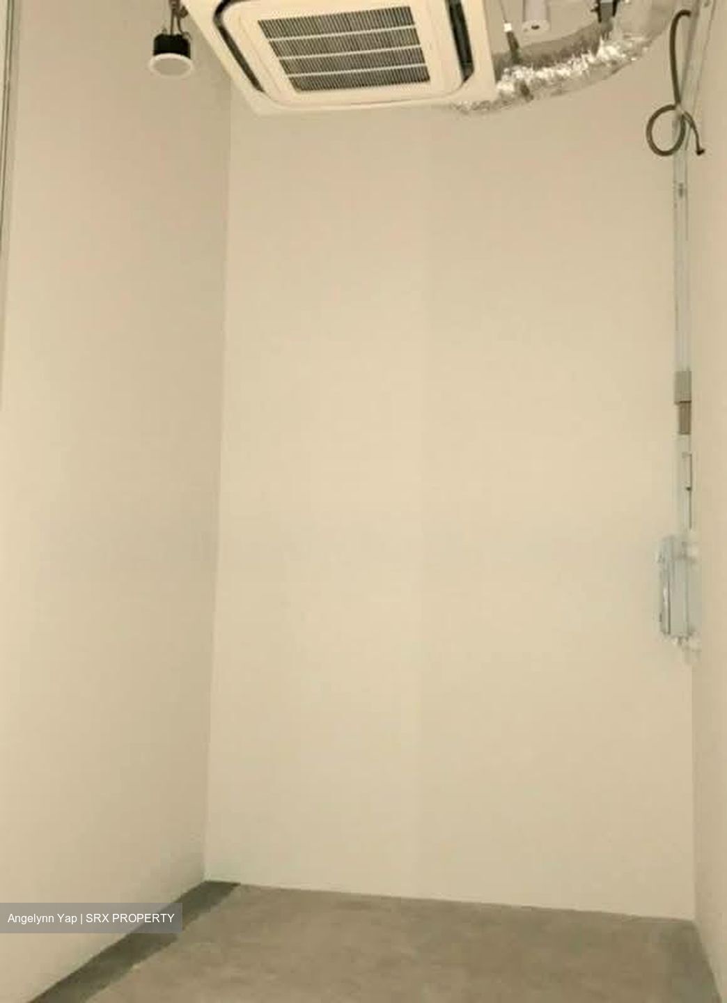 Oxley Tower (D1), Office #565816381